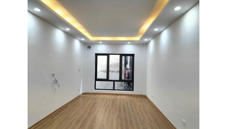 Nhanh! chỉ 2.55tỷ x48m2, OTO Gần,  Bán Nhà Lê Trọng Tấn, Lh:0977690119 (24/7).